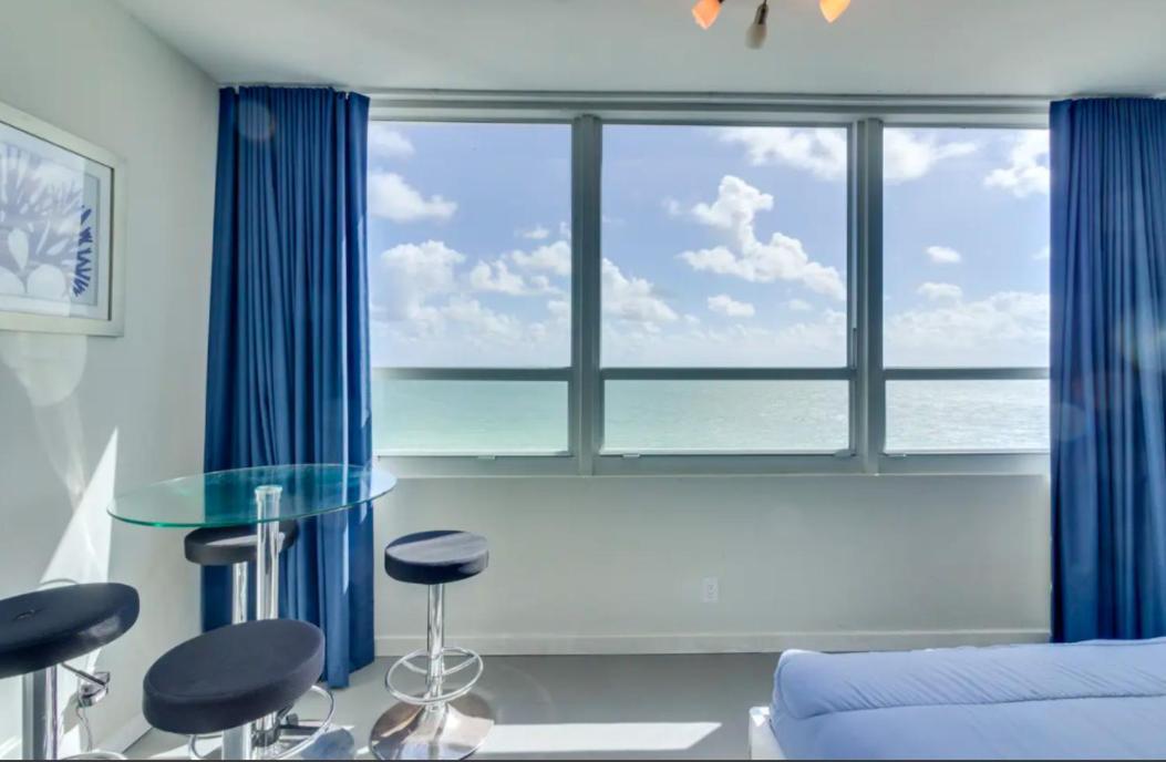 Сasa de vacaciones Castle 835 Oceanview On With Pool, Gym, Bars, And Free Parking Miami Beach