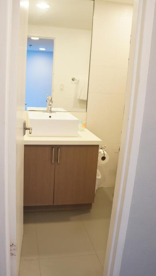 Сasa de vacaciones Castle 835 Oceanview On With Pool, Gym, Bars, And Free Parking