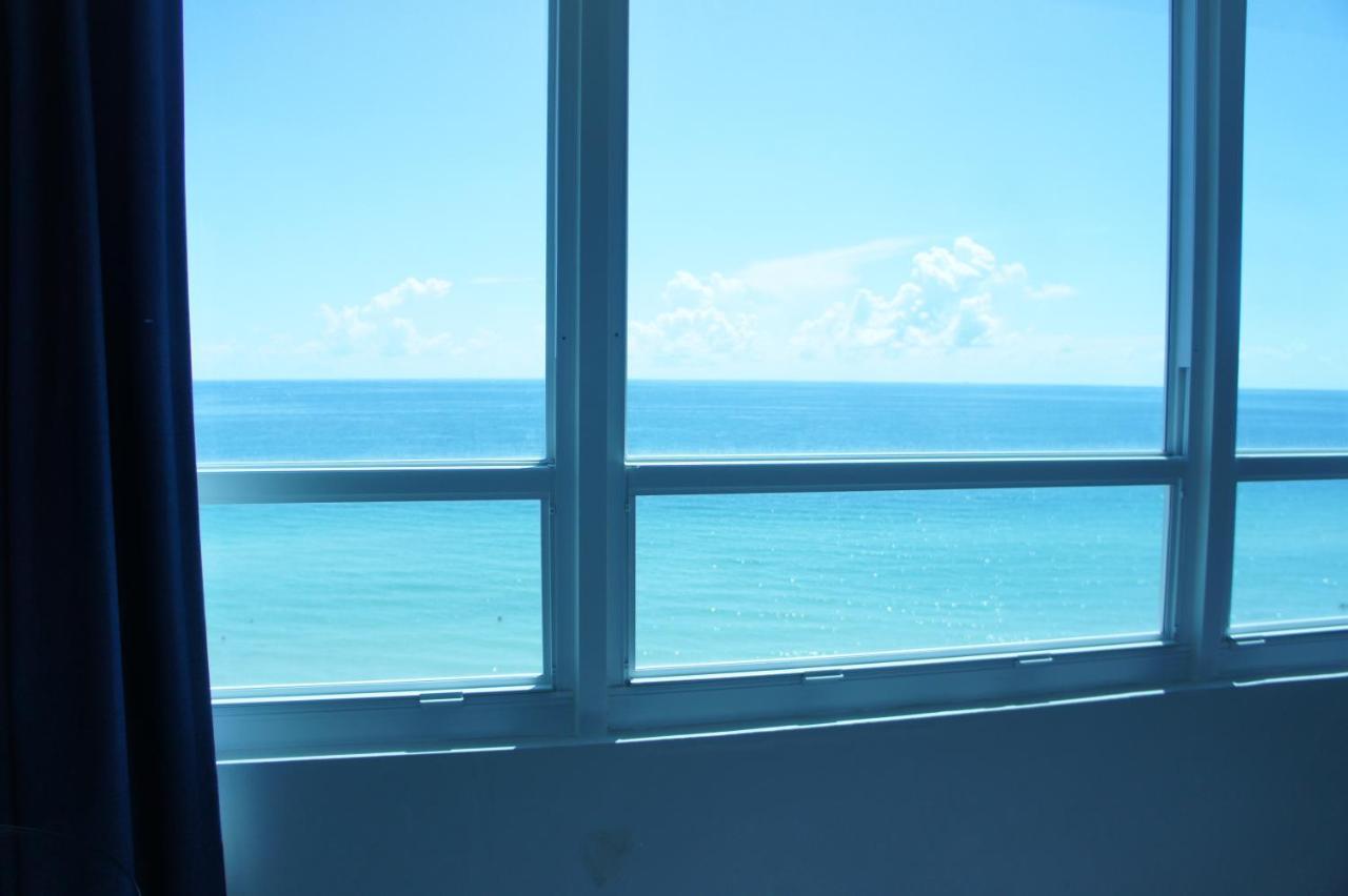 Сasa de vacaciones Castle 835 Oceanview On With Pool, Gym, Bars, And Free Parking *